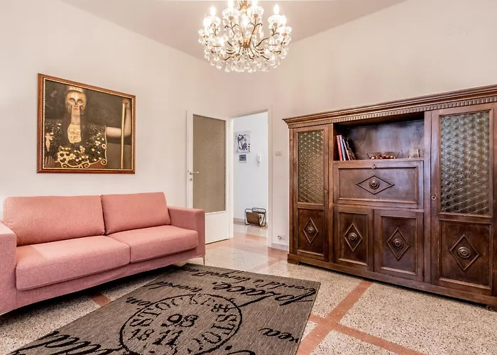 EasyTopStay - Piazza Vescovio Spazioso Trilocale